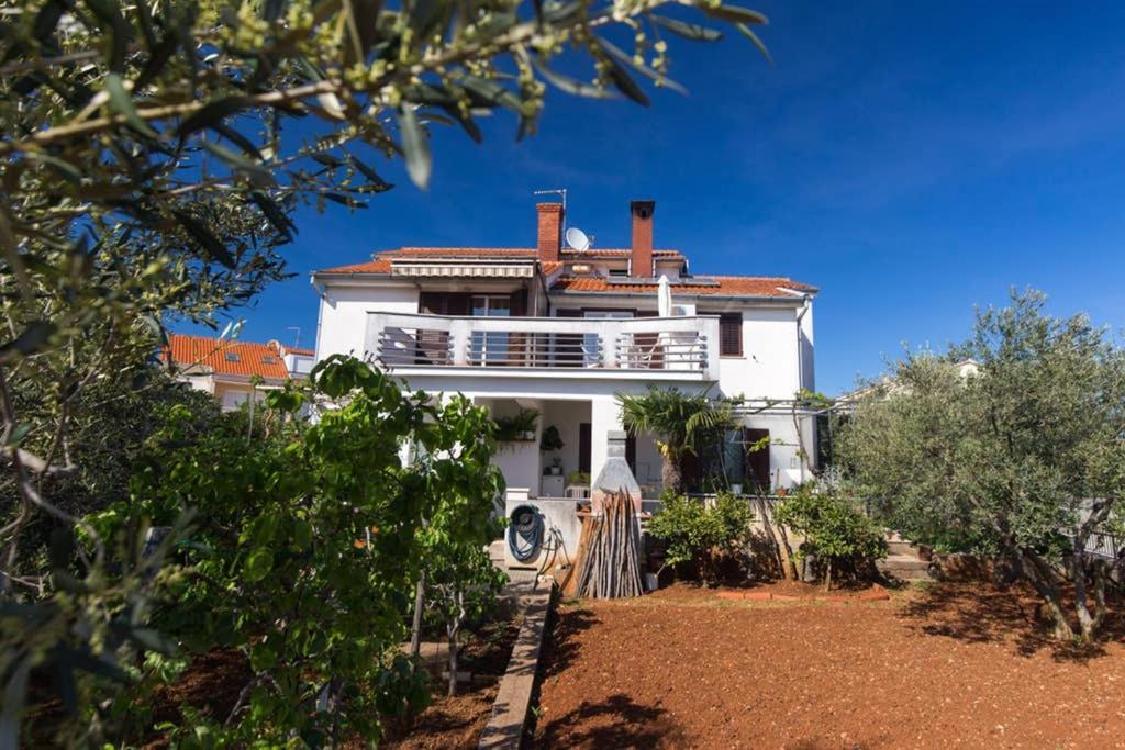 Apartment With Terace And Sea View Marica Veglia Exterior foto